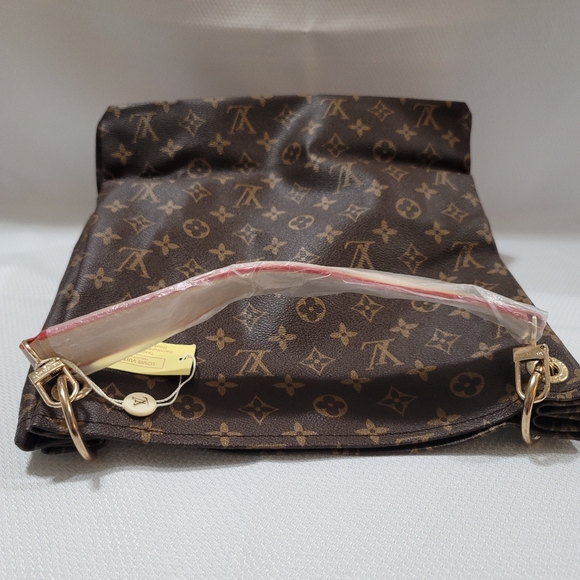 Purse - Picture 12 of 16